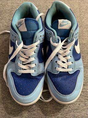 Nike Two-Tone Blue Low-Top Sneakers with White Swoosh